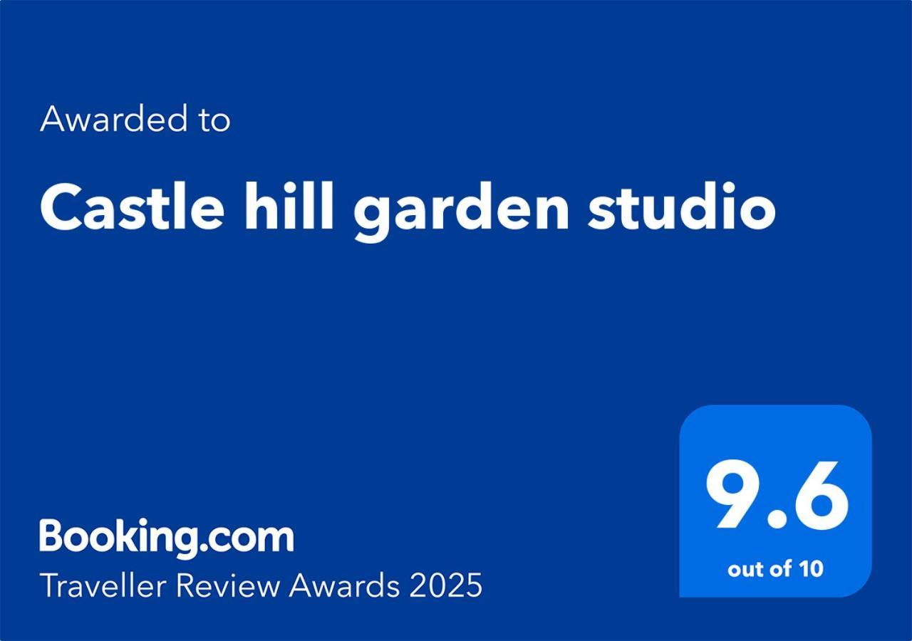 Castle Hill Garden Studio Boedapest Buitenkant foto